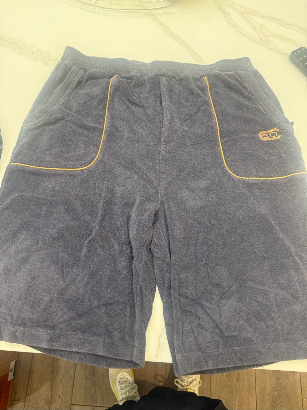 Snoop Dogg Men’s Gray Casual Shorts with Drawstring